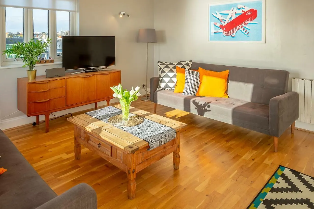Pier Court Apartments Hove Regno Unito